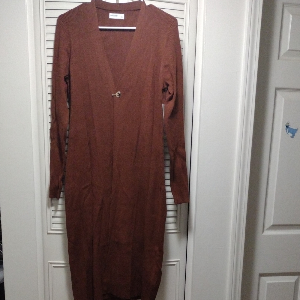 Nwt- Nine West Brown Long Sleeve Sweater